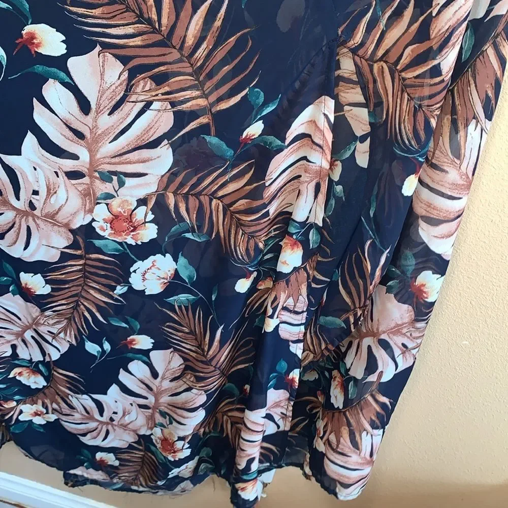 Miss Avenue Floral Maxi Dress - Size Medium - Picture 5 of 5